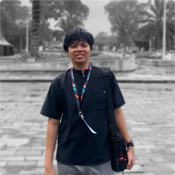 mohamad nurfakhrian aziz photos